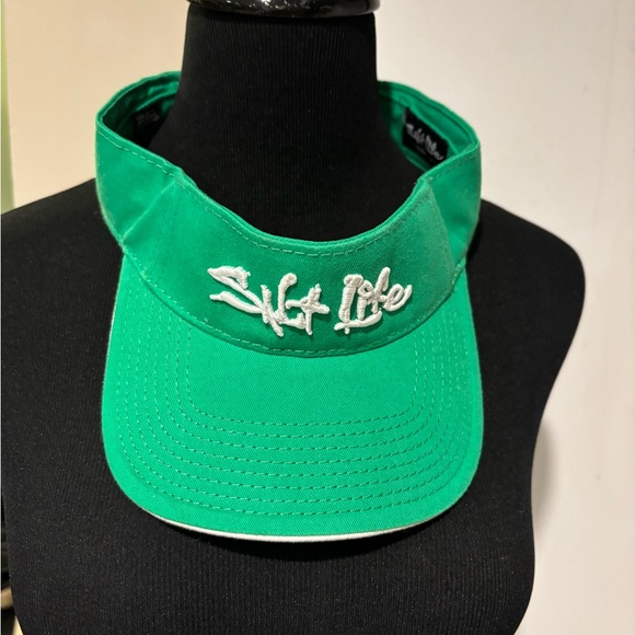 Salt Life Green Visor Hat - Picture 1 of 4